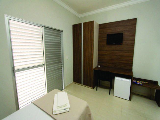 Joao Pinheiro Hotel Avenida חדר תמונה