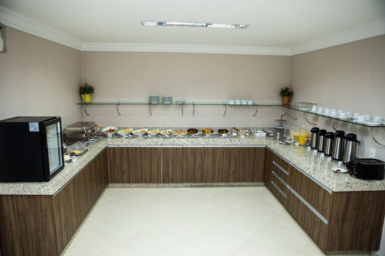 Joao Pinheiro Hotel Avenida מראה חיצוני תמונה